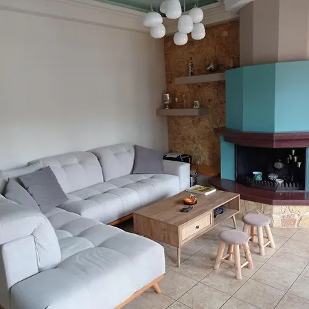 Apartamento Homely 2bd In Dassia